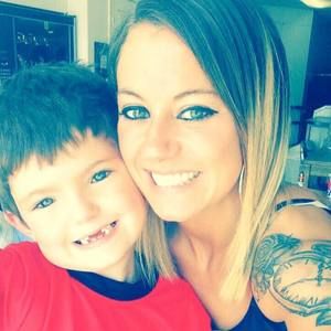 Meet your Posher, Charlene